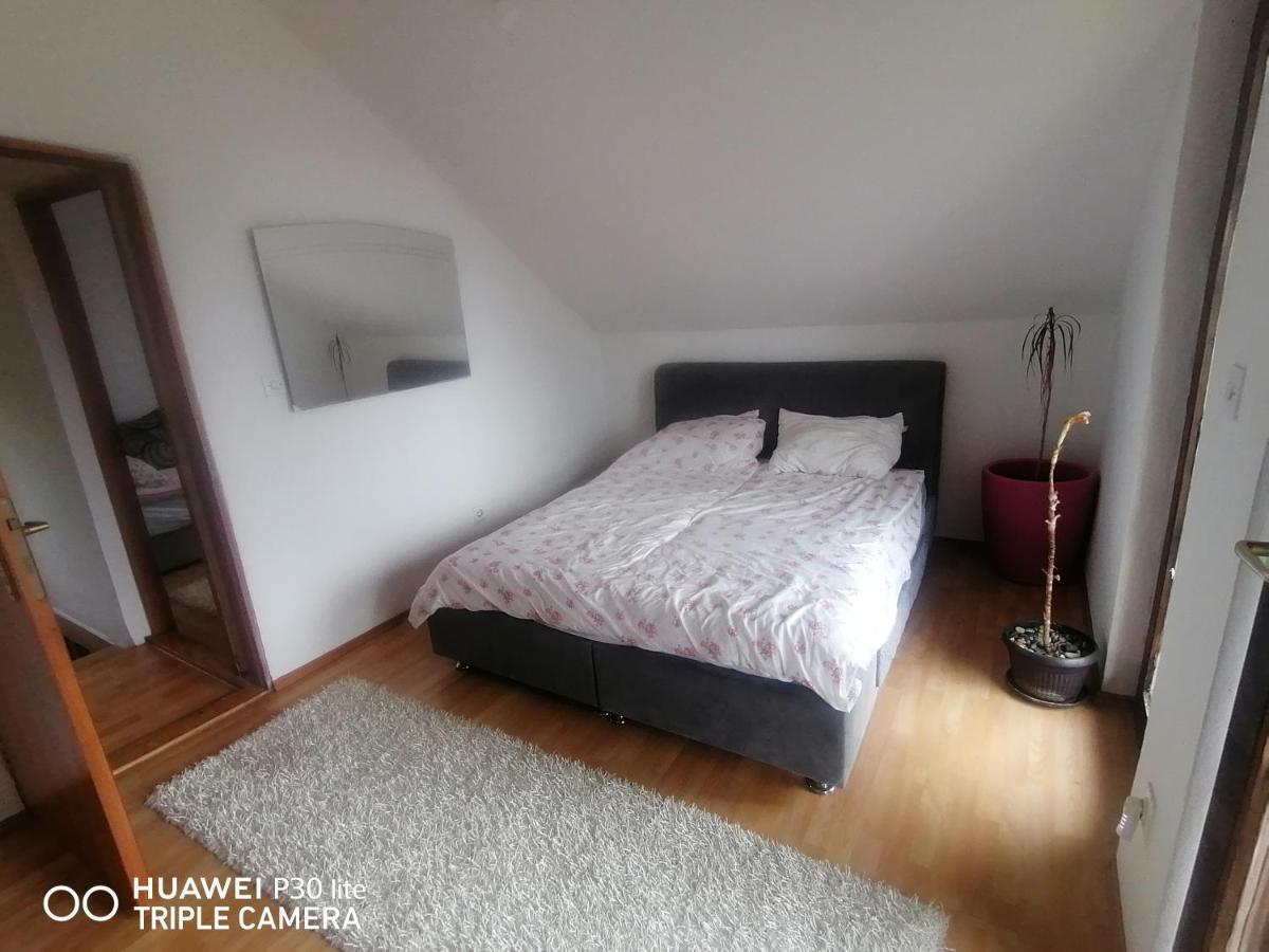 Asja Guest House Lukavac Zewnętrze zdjęcie